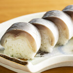 Sendaru - 鯖寿司