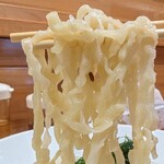喜多方 満喜 - ツルツル感マックスの中太麺