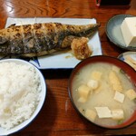 食事と酒処 真 - 鯖の塩焼き定食　1000円