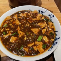 個室中華 頤和園 溜池山王店 - 