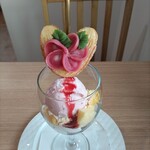 168Cafe - フラワーパフェ