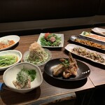 まるみ商店 - 男メニュー、女メニューの料理