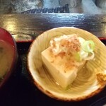 南総庵 - 生姜焼き定食の冷奴