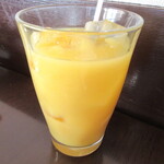 Komu - プラス100円でオレンジジュースを付けました。