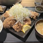 わぎゅう専科 焼肉屋 - 唐揚げ定食(8個) ¥1,078(税込)
