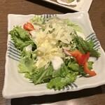 北の味紀行と地酒 北海道 - ふわりチーズのシーザーサラダ、悪くないよ！