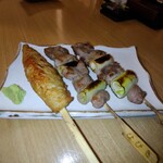 Yakitori Hibiki Am Bekkan - 鶏つくねなみだ　名物特選かしら