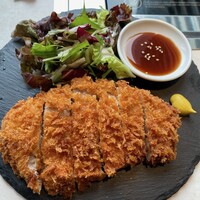 国産熟成焼肉 肉バル ドウラクコリーダ ランドマーク店 - 週替わりランチ「とんかつ」