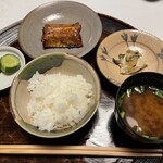 亀の井別荘 - ご飯