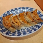 らーめん世界  - ふっくら餃子