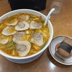 天理スタミナラーメン 本店 - スパムむすび考えた人は天才