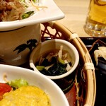 Fukutei Kaiteirou Maruyama - 青菜と榎茸の出汁浸し
