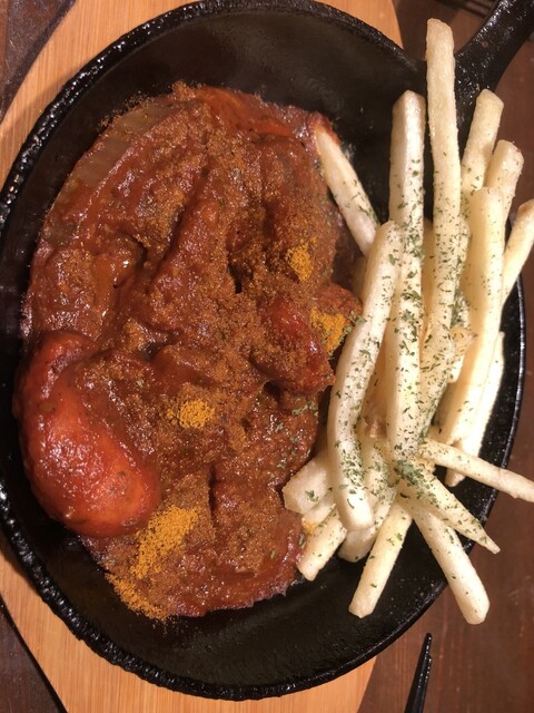 dining &amp; bar G.G.C photo 3