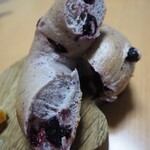 ダン・ブラウン - ベーグル　ブルーベリー