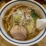 利尻昆布ラーメン くろおび - ラーメン醤油 1,000円+大盛 100円