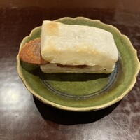 御料理 辻 - カラスミ餅サンド