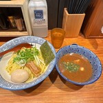 赤坂麺処 友 - 