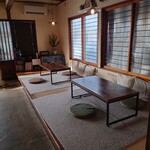 コモチヅキ - 小上がり