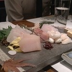 刺し盛り(ハモ、穴子、ブリ等)