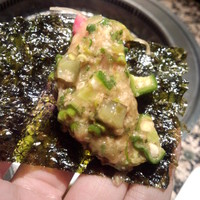 うしごろ 貫 恵比寿本店 - 海苔に巻いて・・・