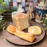 ふーちゃんパン - 料理写真:ホテル食パン（340円）・エンゼルソフト（198円）・塩パターフランスパンミルク（170円）