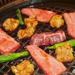 Koshitsu Yakiniku Sanbyoushi Bettei - 