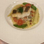 ムッシュ田中の料理とワインの店Vin Vin - 明石鯛のポワレ