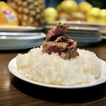 キャトルラパン - ステーキ with 山葵 オンザライス