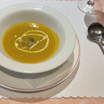 スクアール・ビストロ - スープ　ふぅ〜〜〜　おいち