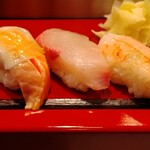 寿司栄 - サーモン、さわら、海老