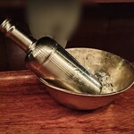 カフェ・鈴木 - キンキンに冷やされたエスプレッソがゼリーになります