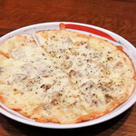 バターノート - 伊豆海の幸ピッツァしらすトマト