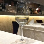 RESTAURANT L’ESPRIT DE CHEVALIER - 樹グラス　縦