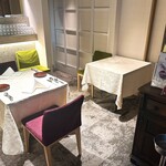 RESTAURANT L’ESPRIT DE CHEVALIER - 店内