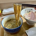 煮干しつけ麺 宮元 - チャーシュー極濃煮干しつけ麺 1500円、中盛(250g) ＋100円