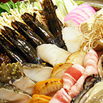 Uo shin - 魚新名物 『新ちゃん鍋』　
      冬期限定メニューです