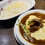 欧風カレー ボンディ - Mixカレーライス（ルー大盛＆チーズ乗せ） 2,050円