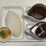 Curry House MUMBAI - ダブルカレープレート（ビーフカレー＆カシミールカレー）　　850円（税込850円）