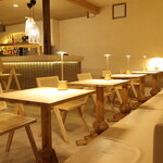 Cafe.KUREBA - テーブル