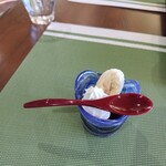 畑の中のレストラン キタノモシリ - サービスのデザート