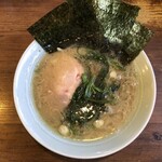 元喜家 - らーめん(小) 700円