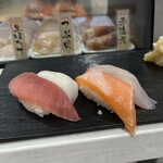 Sushi Uogashi Nihonichi - 