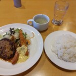 ガスト - スープは飲み放題