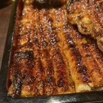 わたべ - レフトサイド。尻尾の旨みに惚れ惚れする