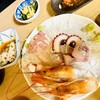 Maru san - お刺身盛り合わせ  食べかけの白子ポン酢