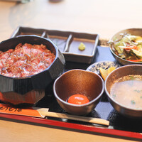 炭火和牛焼肉もうもう亭 - もうもう牛まぶし + たまご☆