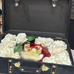 リゾートレストラン カスケード銀座店 - トランクケーキ チョコプレートの内容を選べました！字がきれいで良かったです。