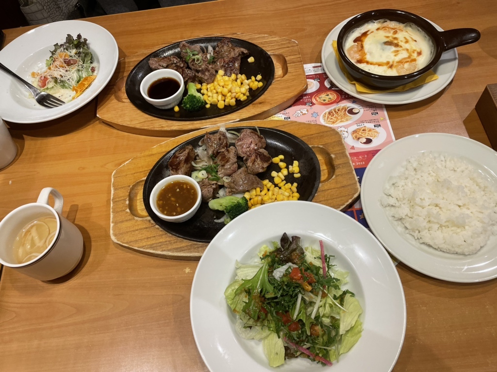 写真 : 【閉店】ココス 札幌本町店 （COCO'S） - 環状通東
