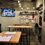 PUMP craft beer bar - 