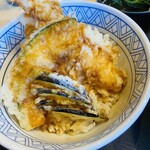 ウエスト - ミニ海老天丼520円（税込）